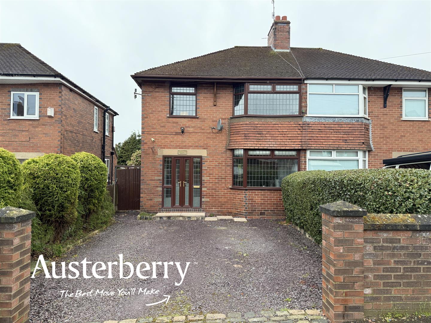 3 bed property in Trent Valley Road, Stoke-On-Trent